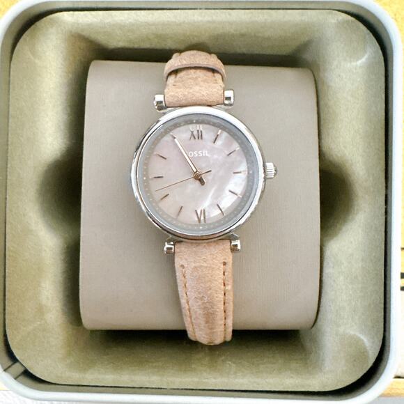 Fossil ES4530 Carlie Mini Mother Of Pearl Dial Leather Women\'s Watch main image 5